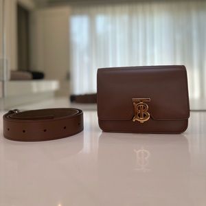 AUTHENTIC BURBERRY TB LEATHER BELT BAG
